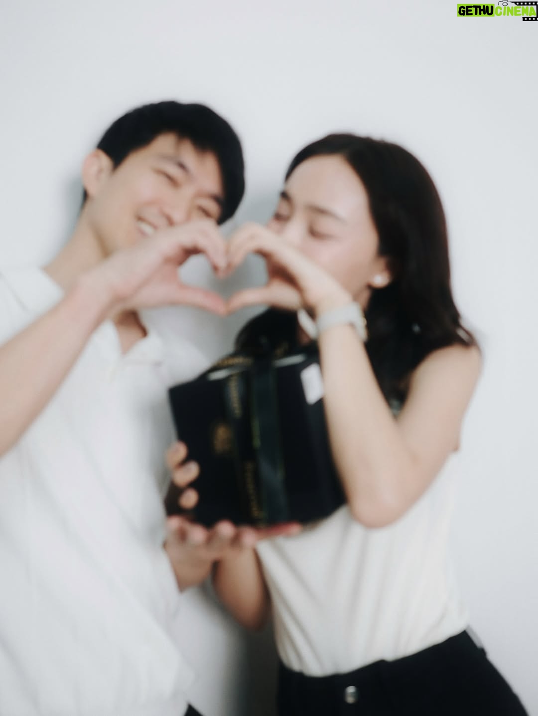 Pichukkana Wongsarattanasin - 105.3K Likes - Happy Birthday to my other half, my everything. Love you always! 🎂❤️ มีความมุขมากๆ ยิ้มเยอะๆ ปีนี้ยุ่งๆหน่อย ปีหน้าจะพาหนีไปเที่ยวไกลๆกัน 😄❤️