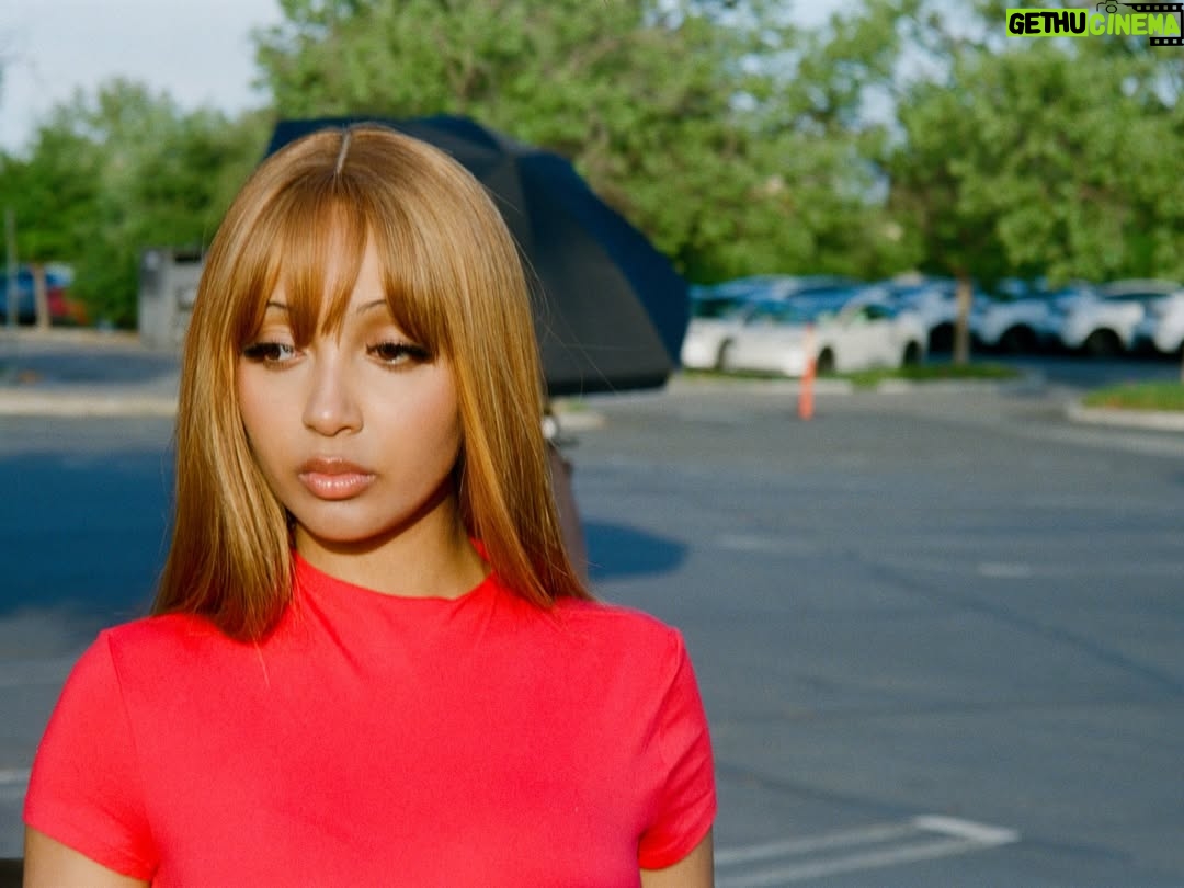 PinkPantheress - 527.3K Likes - STATESIDE MV IS OUT, yes we dead ass shot this outside jcpenney

this is my personal favourite track on the project and i couldn’t have completed it without the amazing people inside and OUT of the studio prod me   @itsthedare 

additional production from @akselarvid @glasear @countbaldor @3scphil @jkarri_ @carolineailin for help on this amazing hook! 

And thank you SO SO MUCH @emmadrew for the KITCHIEST video in the shortest amount of time 🕰️ 
edited by @la.uzza   @fredgowers 

cover art by @svbih   @martinuhrecky 
shot by @k.aigillespie 
we are so back