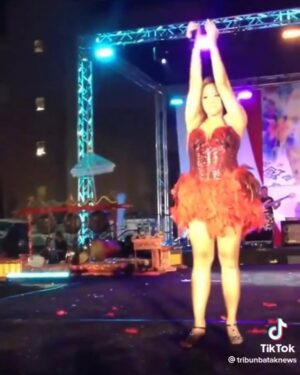 Pinkan Mambo Instagram - Ni aku di Usa 2013 nyanyi di Kedutaan Indonesia