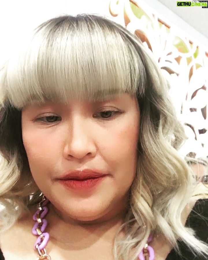 Pinkan Mambo - 1K Likes - Aku habis treatment dan anak anakku di colour di salon @dmozesalon , hasilnya bagus banget sumpah recomended banget, salonnya jago banget cat ranbut, singkat waktunya , kayak dirumah salonnya wow pokoknya puas banget banget kesalon ini , aku coba yang cabang bsd, dia ada cabang jakarta, bali dll kamu cek sendiri aja yah salonnya ,, aku jdi lebih semangat hari hari aku aku jd cantik deh 😍😍😍 @dmozesalon is the best❤️❤️❤️