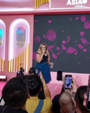 Pinkan Mambo Instagram - Show kokas kmrin seruuu bangettt