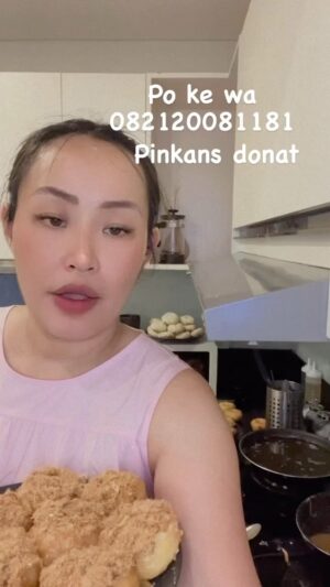 Pinkan Mambo Instagram -