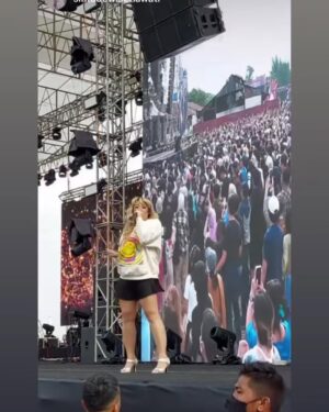 Pinkan Mambo Instagram - Pecah banget di bandung kmrin playlistšššreoni juga dengan @maiaestiantyreal ratu tiba tiba ga direncanakan setelah 15 thn ga ketemu lgiā¤ļøā¤ļø