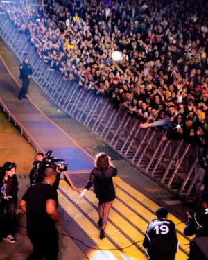 Pitty Instagram - nosso reencontro cheio de calor humano… foi foda! ⚡️ obrigada, @thetownfestival!
📸 @stephaniehahne
📽️ Jade Vieira