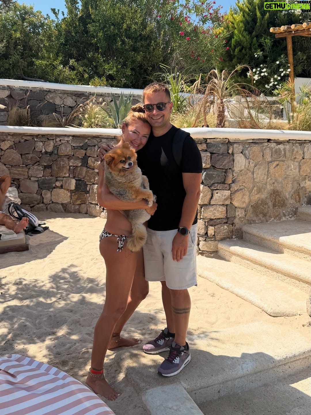 Pınar Altuğ - 40.3K Likes - Yaz bitmesin🥰 @yaamuratacan @minithepomm