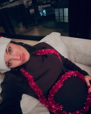 Pınar Deniz Instagram - Bir umuttur yaşatan insanı🕊️