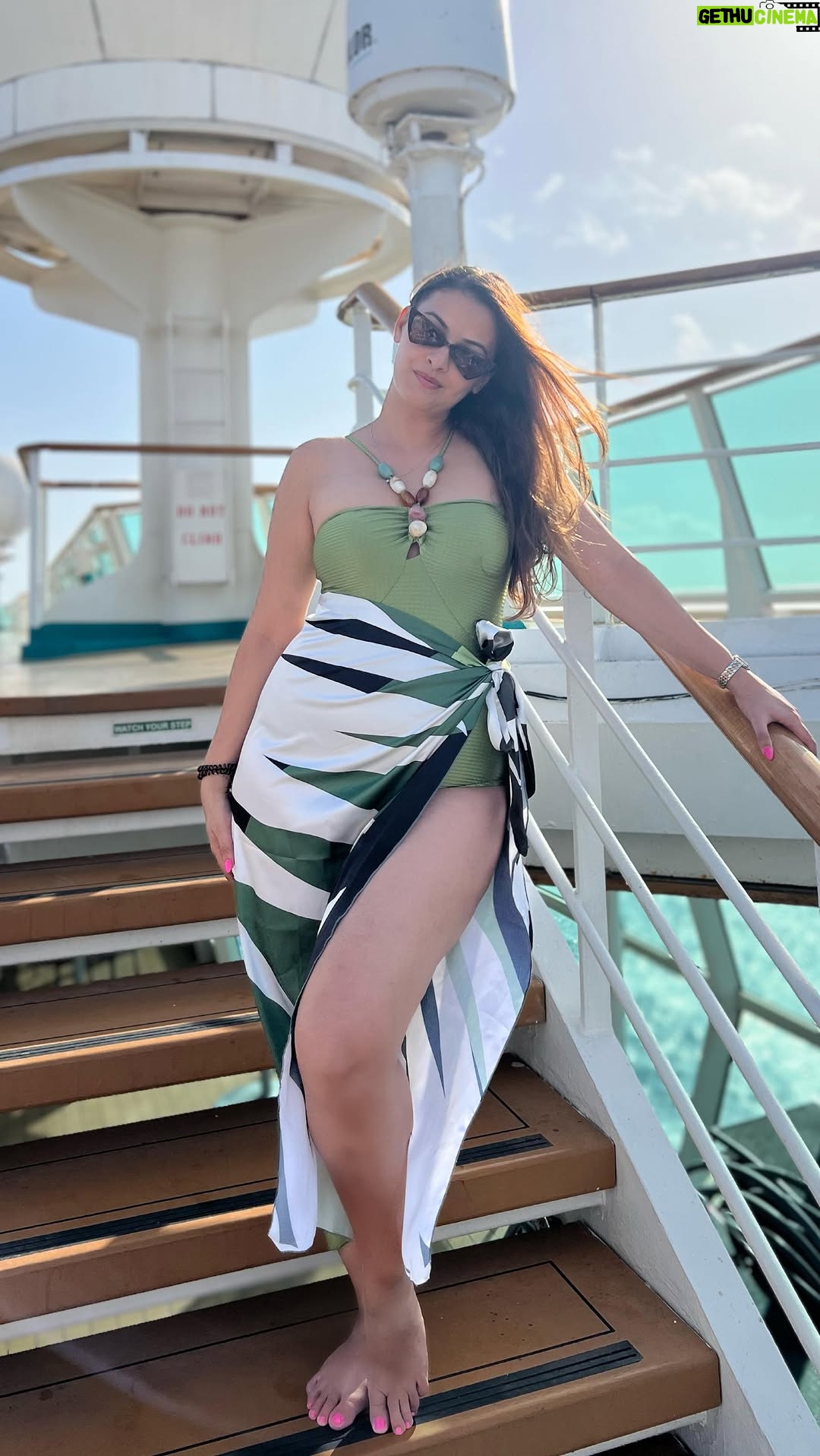 Pooja Chen - 1.1K Likes - Golden hour vibes, waves beneath our feet, and endless fun in the sun✨ Cruise, swim, repeat—because this is what dream days are made of.

Outfit @organizedchaos.studio 

[ Sunset Serenade, Cruise Chronicles, Swimwear Goals, Golden Hour, Fun ]