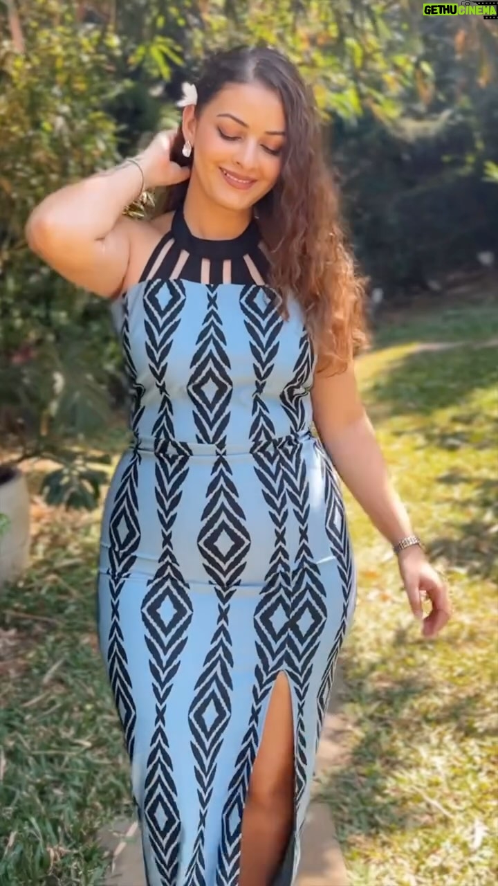 Pooja Chen - 0.9K Likes - Elegant, fearless & unapologetically myself 🌸

Outfit @organizedchaos.studio 

[ wanderlust, traveling pretty, elegant outfit, long dress, greyish blue, feeling pretty ]
