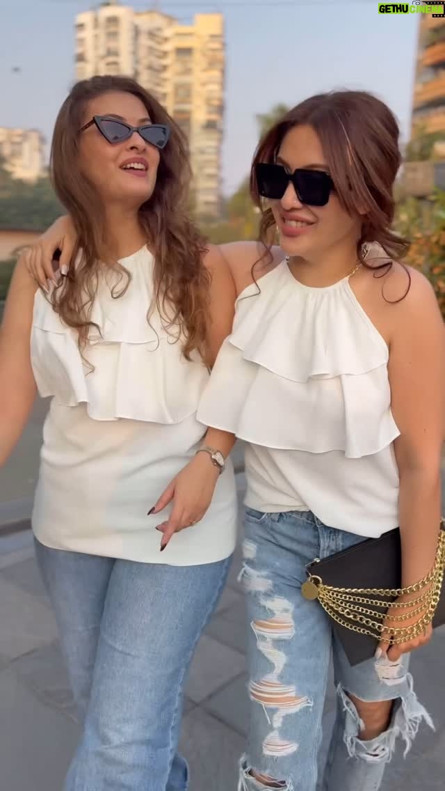 Pooja Chen - 635 Likes - Seeing double? That’s just us causing twice the mischief! 😜👯‍♀️
Bags @kula_india_community 
Outfit @organizedchaos.studio 

[ Twinning And Winning, Bestie, Fashion, Outfits, Bags, Style ]