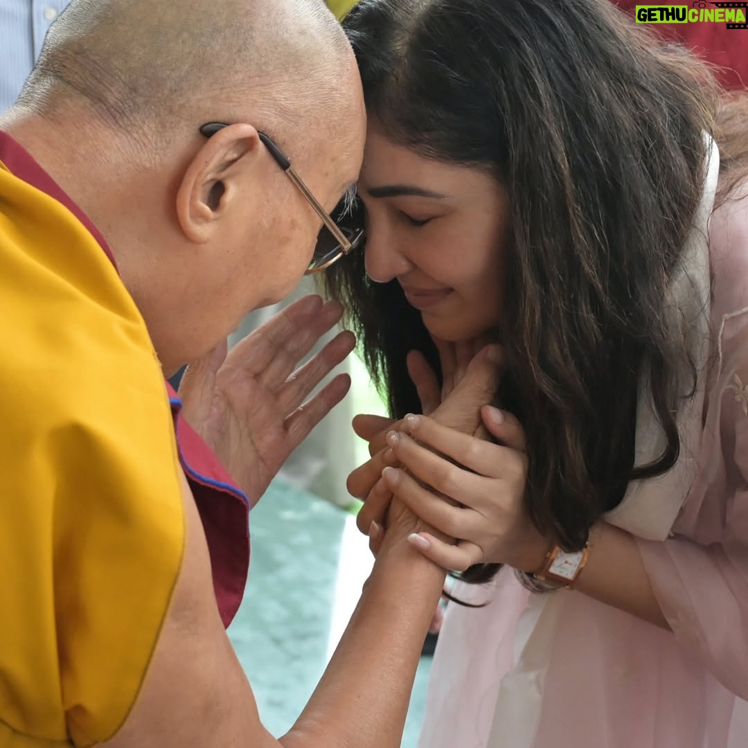Pooja Chopra - 31.4K Likes - I once watched ‘Seven Years in Tibet’ and whispered a wish.. to one day meet His Holiness the Dalai Lama.
Years passed, And a wish once whispered found its way to me… today! 

Today, I met His Holiness the Dalai Lama.

With trembling hands and a full heart, I received something otherworldly.. Unable to put in words how i feel but it’s 
A moment I will carry with me forever… 
Thank you so much @nyimarinchen5 & @druks_7 for making this happen 💛 
 #grateful #hisholinessthedalailama #gratitude #blessings