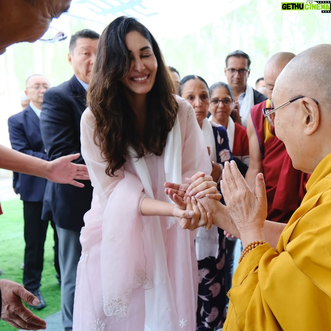 Pooja Chopra - 31.4K Likes - I once watched ‘Seven Years in Tibet’ and whispered a wish.. to one day meet His Holiness the Dalai Lama.
Years passed, And a wish once whispered found its way to me… today! 

Today, I met His Holiness the Dalai Lama.

With trembling hands and a full heart, I received something otherworldly.. Unable to put in words how i feel but it’s 
A moment I will carry with me forever… 
Thank you so much @nyimarinchen5 & @druks_7 for making this happen 💛 
 #grateful #hisholinessthedalailama #gratitude #blessings