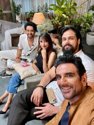 Pooja Sharma Instagram - Today we complete 12 years…
AND Yesterday, we met again, for what that eventually you will get to know….thanks to @swastikproductions BUT this can’t be coincidence or may be, I don’t know….but I am happy that we could all meet and laugh, relive past memories while creating new ones, missed many others from the mahabharat team. 
immense gratitude for your continuous love and support❤️🙏
Last picture is an edit from (Janki), I took from another platform, thank you for letting me use it🙏

@sktorigins 
@aravchowdharry 
@praneetbhat 
@nirbhay.wadhwaa