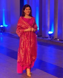 Actress Poonam Chaubey HD Photos and Wallpapers March 2025