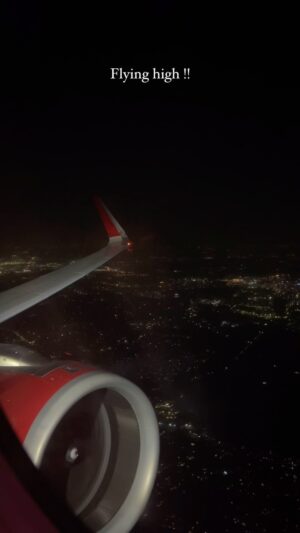 Poonam Chaubey Instagram - Up , up and away !! #night #flight #loveit