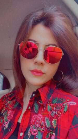 Poonam Chaubey Instagram - Just looking like a wow …
#trendingreels #trendingnow #diwali