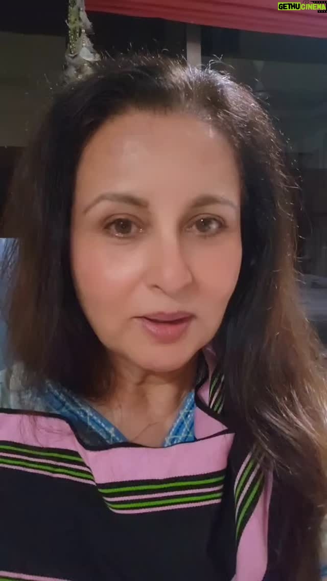 Poonam Dhillon - 29.4K Likes - Had First Cintaa Members meet at CINTAA TOWER and was very satisfying and meaningful. Look forward to such meetings every month.
Ŵ आज हमारी CINTAA समिति द्वारा नियोजित CINTAA सदस्यों के साथ पहली बैठक हुई। बहुत संतुष्ट और बेहद खुश हूँ कि उनके सुझाव बेहतरीन थे। और कुछ ऐसी बातें हैं जिन पर गौर करके हमें खुशी होगी। हमारे Cintaa कलाकार के साथ ऐसी ही सकारात्मक और सार्थक मुलाकातों की उम्मीद है।²