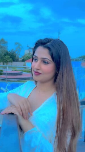 Poonam Mishra Instagram - Dreamy Dreamy 😴😴😴