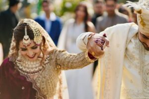 Poonam Raheja Instagram - I can’t believe it’s already been a month. Here’s to many more happy anniversaries ♥️ 
I’m so happy to have you as my partner and best friend. 🧿

I Love u The Mosttt Nonney 😘 
@this_is_sumesh 

#SuPu #onemonthanniversary #love #foryou #viral #couple #trendingreels #wedding #weddingday #marriage #dreamwedding ✨