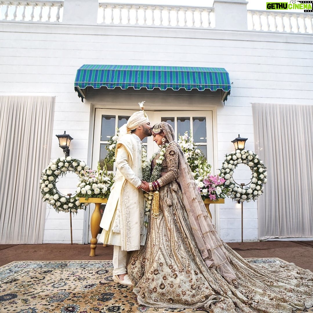 Poonam Raheja - 24.2K Likes - Here’s to Dream Coming True 🥰 

Mr. & Mrs. kalra ♾️🧿 

#supu #thisissumesh #punurahejaofficial