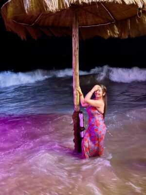 Poonam Raheja Instagram - 🏝️ Mermaid 🧜‍♀️ Vibes 😘 

#punurahejaofficial #newpost #mermaid #trendingréels #viral #creators #beachbody #beachlifestyle #beachlovers #beachlovers #beachwaves #beachlover #beachdays