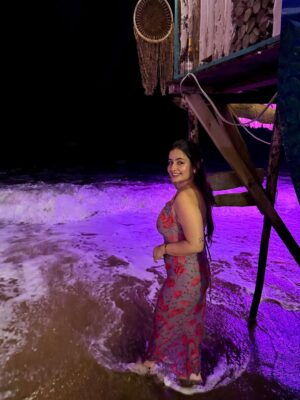 Poonam Raheja Instagram - 🏝️ Mermaid 🧜‍♀️ Vibes 😘 

#punurahejaofficial #newpost #mermaid #trendingréels #viral #creators #beachbody #beachlifestyle #beachlovers #beachlovers #beachwaves #beachlover #beachdays