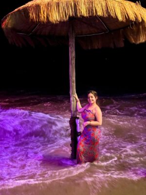 Poonam Raheja Instagram - 🏝️ Mermaid 🧜‍♀️ Vibes 😘 

#punurahejaofficial #newpost #mermaid #trendingréels #viral #creators #beachbody #beachlifestyle #beachlovers #beachlovers #beachwaves #beachlover #beachdays