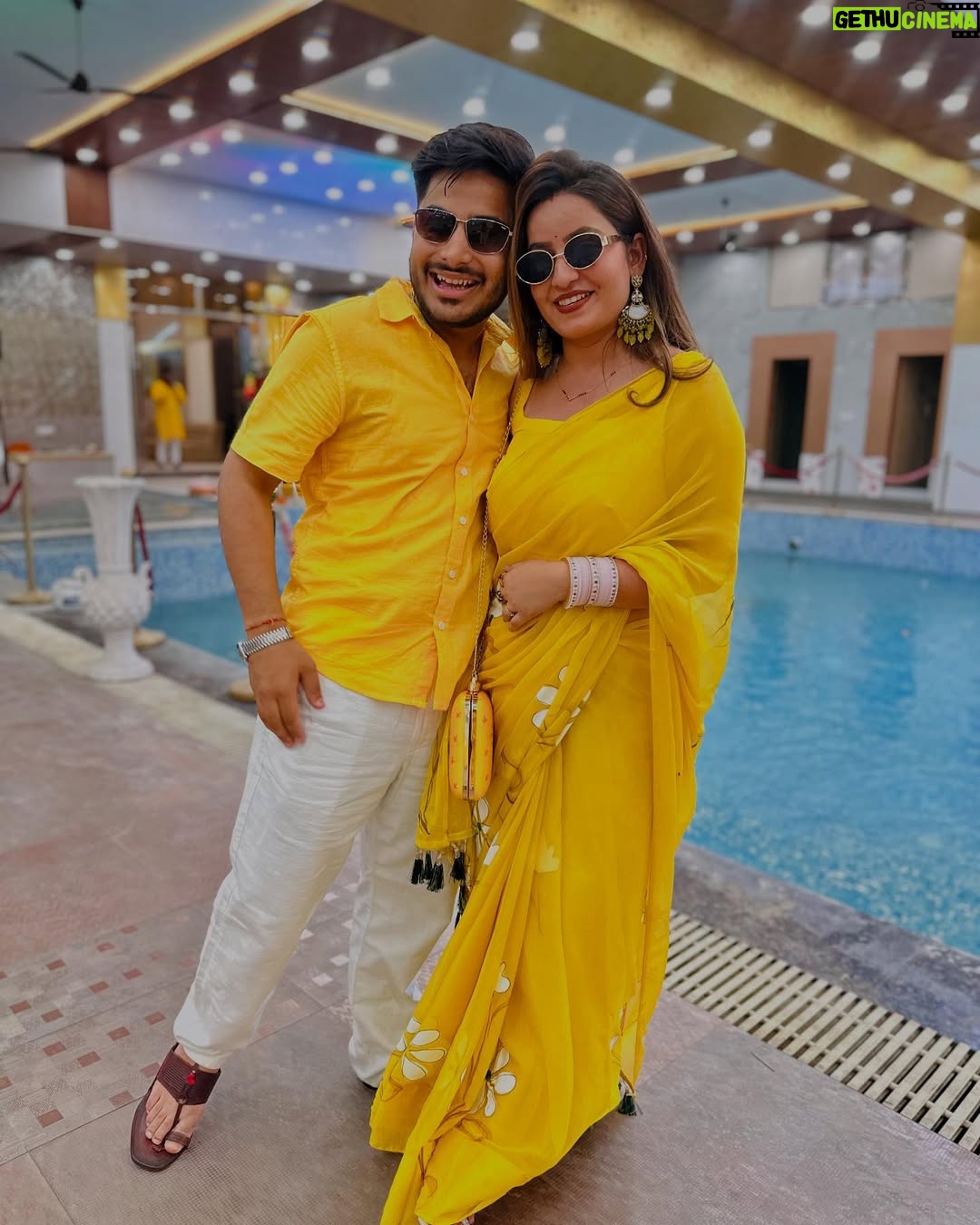 Poonam Raheja - 6.9K Likes - 🔆🏵️🌻🌼🍂💛🔅 

@this_is_sumesh 

#supu #thisissumesh #punurahejaofficial #love #foruyou #couple