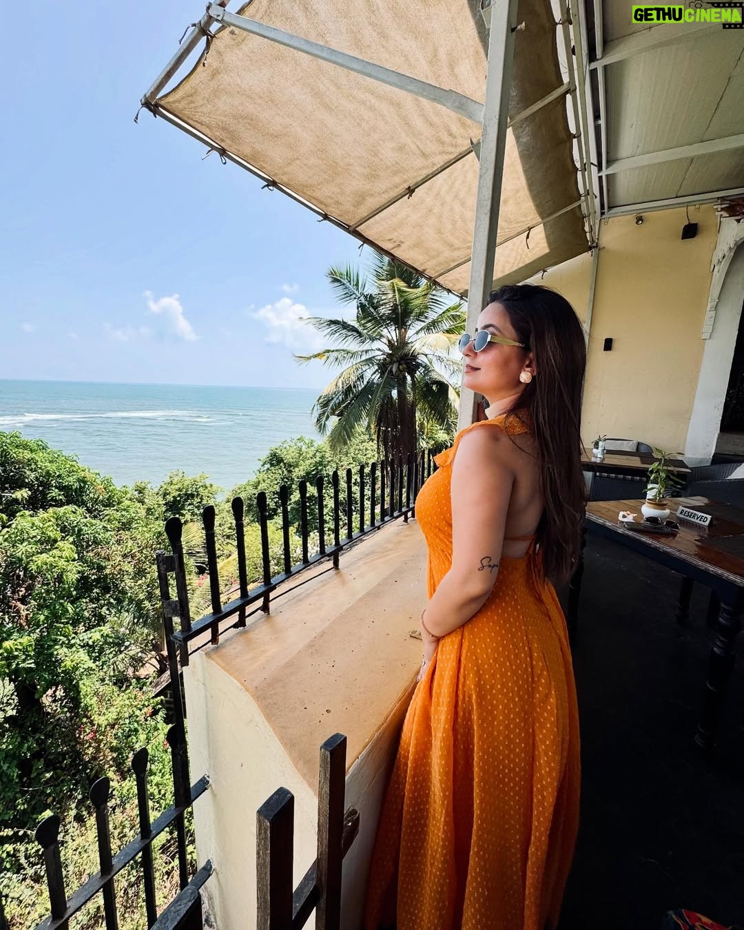 Poonam Raheja - 7.3K Likes - 🌻 Me???? 
🌻 obsessed??????
🌻 with My Man ???????
 
ABSOLUTELY 🥰

#supu #love #forever #madeforeachother❤️ #mylife #happyplace #goabeach #goa