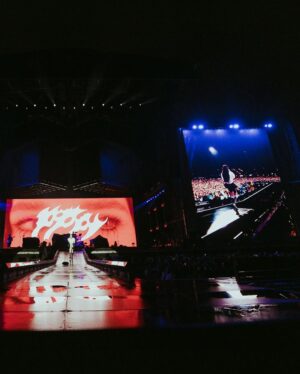 Poppy Instagram - Bogota with @linkinpark