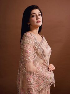 Actress Pranitha Subhash HD Photos and Wallpapers June 2025