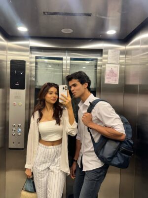 Pranjali Sing Instagram - quick coffee run 
.
.
.
.
.
.
.
.
#singhpranjali #pinterest #pinterestaesthetic #pinterestinspired #fyp #foryou #explorepage