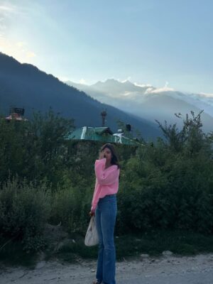 Pranjali Sing Instagram - silly of me to forget that I am the love of my life 
.
.
.
.
.
#pinterest #pinterestaesthetic #pinterestinspired #foryou #fyp #explorepage #pink