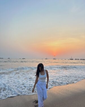 Pranjali Sing Instagram - suns out and so am I 
.
.
.
.
.
.
.
#singhpranjali #fyp #foryou #pinterest #pinterestaesthetic #pinterestinspired #explorepage