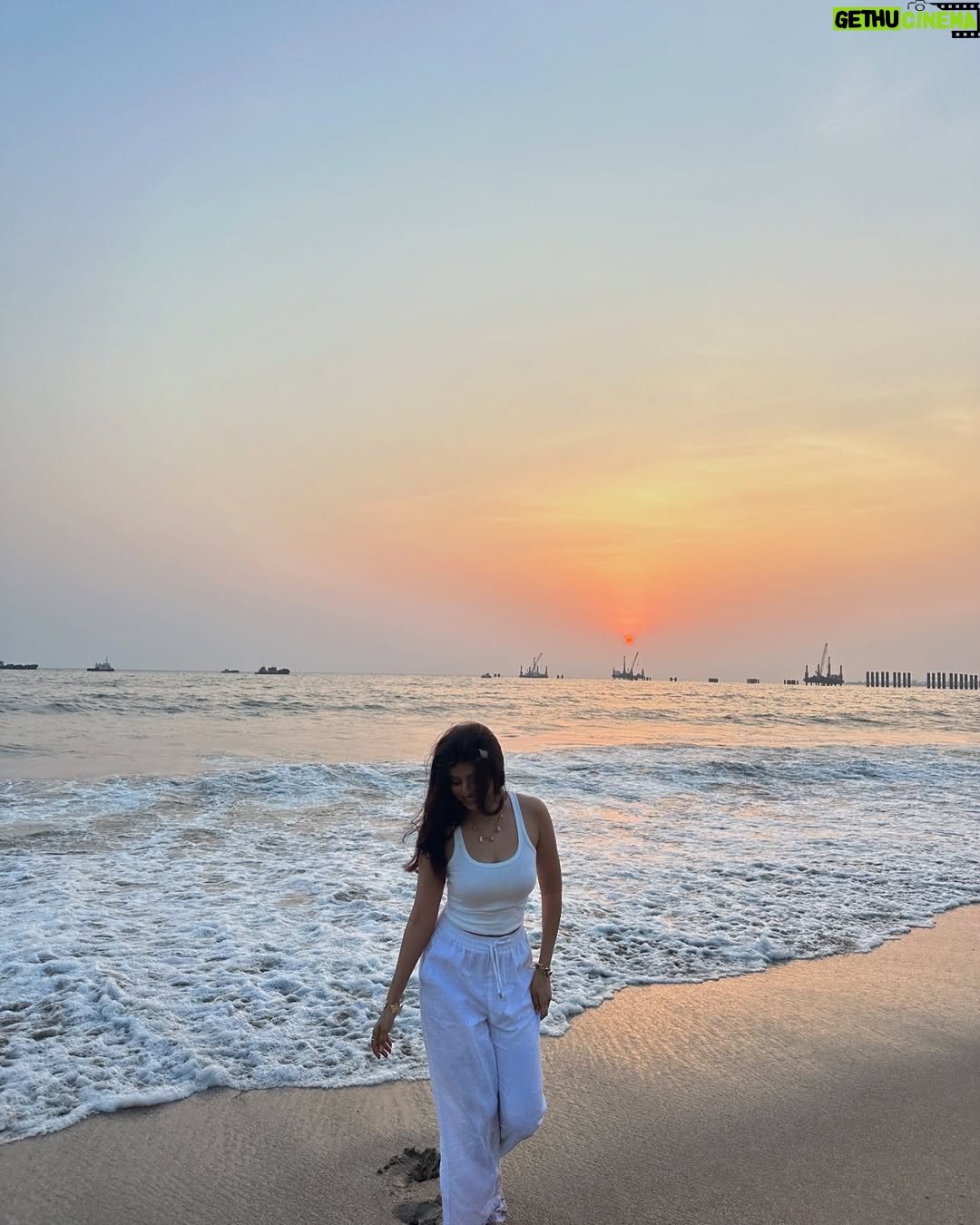 Pranjali Sing - 10.7K Likes - suns out and so am I 
.
.
.
.
.
.
.
#singhpranjali #fyp #foryou #pinterest #pinterestaesthetic #pinterestinspired #explorepage
