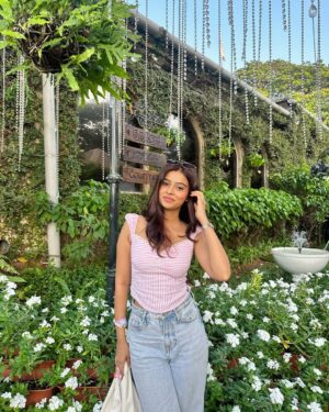 Pranjali Sing Instagram - always team messy hair

Top @nefsfinds 
.
.
.
.
.
.
.
#singhpranjali #fyp #pinterest #foryou #pinterestaesthetic #pinterestinspired #explorepage