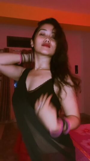 Prarthana Sonowal Instagram - Currently fav👧🏼#trend #trendingnow