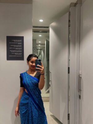 Prarthana Sonowal Instagram - Look in the mirror & smile😍