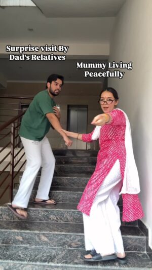 Prattishtha Sharma Instagram - Arey Mummy💀🥲
.
.
#reelitfeelit #mummy #relatablereel #relatives #indianfamily #hindicomedy #reelkarofeelkaro #indiancomedy #funnyreel #comedyreel
