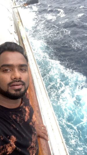 Praveen Devasagayam Instagram - Put God First #praisebetoalmighty #cordelia #wings #gameshow @vijaytelevision #cityoncruise #chennai #vysak #pondicherry #prdaishu #prd #god