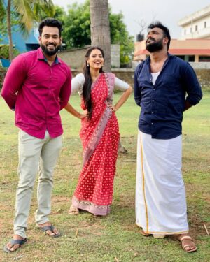 Praveen Devasagayam Instagram - The true image of an or any individual is always Hidden to a task of a treasure hunt - Finders keepers - to each his own - 
#Prd
ER #Atti #Vibe 
#allforgood #workandworship 
#eeramanarojave