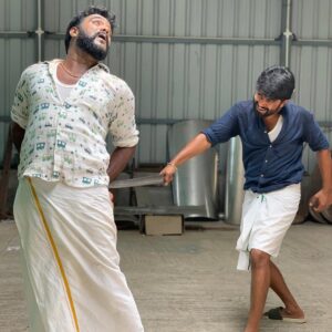 Praveen Devasagayam Instagram - Sets of #eeramanarojave @dhiraviam_rajakumaran 
#lastday #Bro #Vetri #azhagar