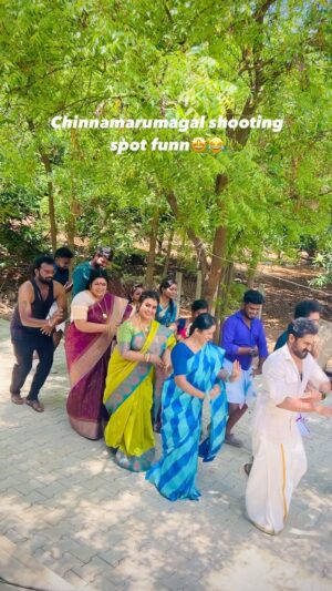 Praveen Devasagayam Instagram - Shooting spot Finn🤩😂 
#chinnamarumagal #vijaytv #vijaytvserial
