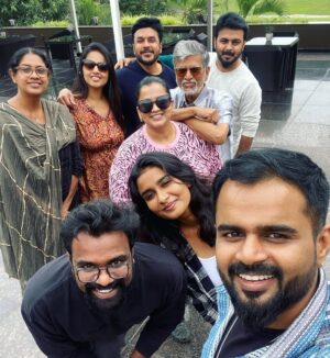 Praveen Devasagayam Instagram - Love -Gratitude - Hard-work - Hustle 
#connections #prayers #glory #yennampolvalkai