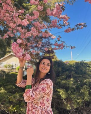 Preet Aujla Instagram - The last two are my favourite🌸🤍