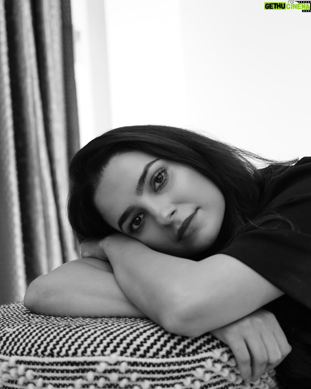Preet Aujla - 12.7K Likes - 🖤🤍

📸 @kartik.arora720