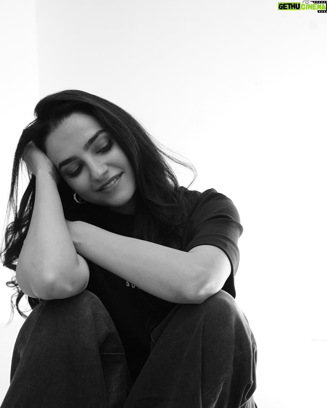 Preet Aujla - 12.7K Likes - 🖤🤍

📸 @kartik.arora720