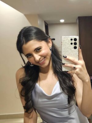 Preethi Asrani Instagram - Loved being #Sarah ❤️✨️
Truly Grateful for all the loveee 🙏:)
#kiss in theatres near you. Watch nowww if you haven't yet!! ✨️
#kiss
#btsdump