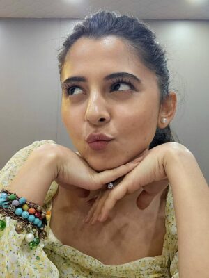 Preethi Asrani Instagram - Loved being #Sarah ❤️✨️
Truly Grateful for all the loveee 🙏:)
#kiss in theatres near you. Watch nowww if you haven't yet!! ✨️
#kiss
#btsdump