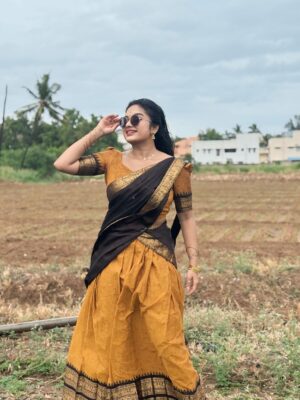 Preethi Sharma Instagram - 🌼🪞🦢

 Wearing @onlinegits_ 🤎🧡

#halfsaree #ethnic #traditional #homesweethome #whiskey🐾 #lucky🐶 #mykids #bestrong #bepositive #beyou #preefam☮️ #preevibes☮️ #preelovesyou☮️
