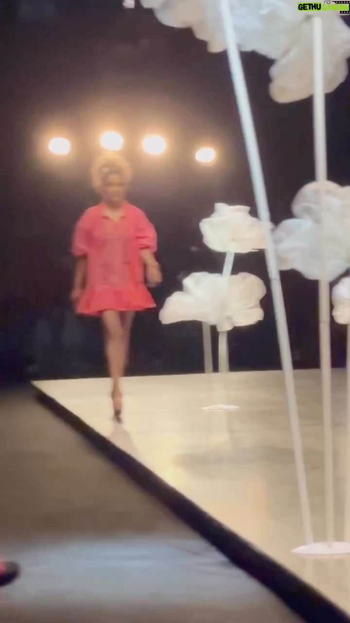 Preeti Chawla - 7.9K Likes - Omg someone pinch me 🥹
Your girl has made it to @fdciofficial @lakmefashionwk YAYYY
Tysm @rinadhaka mam for believing in me and giving me this amazing platform ❤️❤️
@alicia_kaur you are amazing in this video 😘